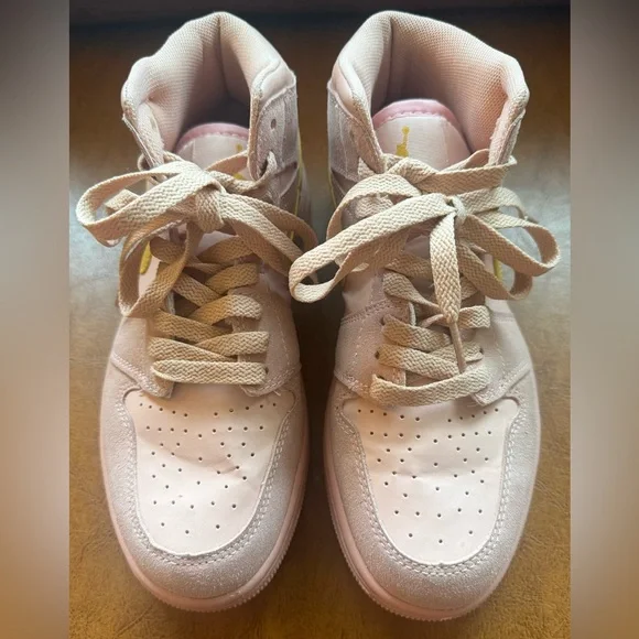 Nike Air Jordan 1 Mid SE GS Coral Stardust 5Y Women’s 6.5 Pink Gold - Picture 7 of 9